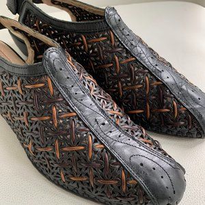 PIKOLINOS Black Leather Sling Back Mules